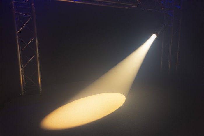 BeamZ – Reflektor teatralny SPOT ZOOM ciepły biały 300W BeamZ BTS300Z 13
