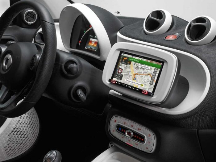 CAR - MULTIMEDIA - ACC