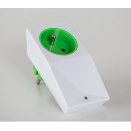 LOXONE Smart Socket Air Typ E – przełączane gniazdo wtykowe z pomiarem temperatury i zużycia energii 3