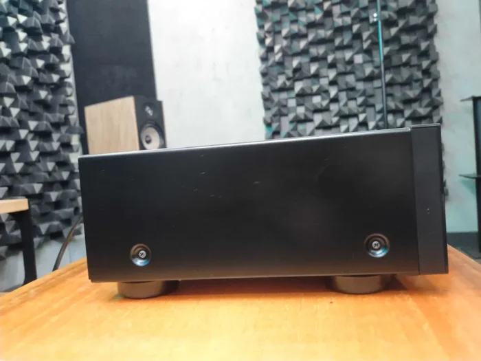 Pioneer A-10AE - POWYSTAWOWY Wzmacniacz zintegrowany stereo 30W - obrazek 2