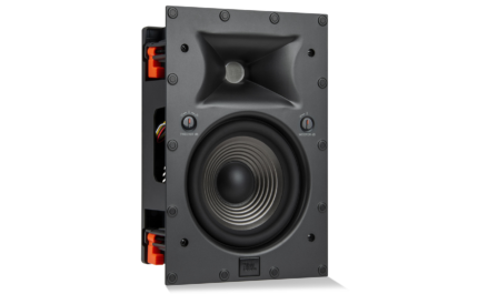 JBL Studio 6 6IW