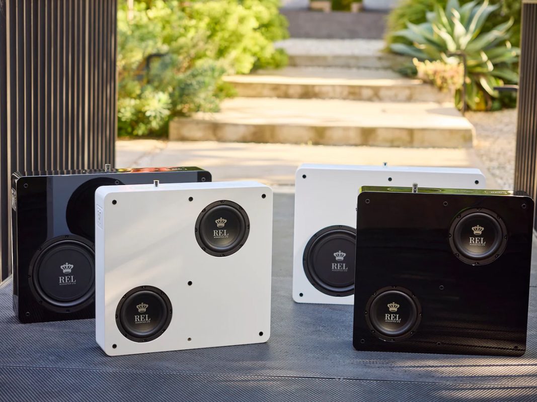 REL PL-2 - Subwoofer płaski aktywny
