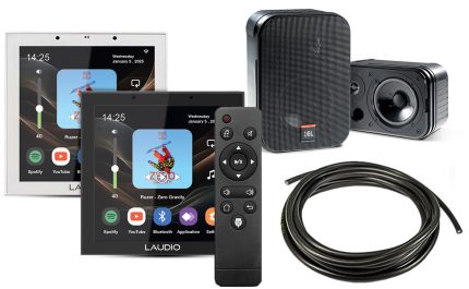 w44 + 2 JBL Control 1 Pro